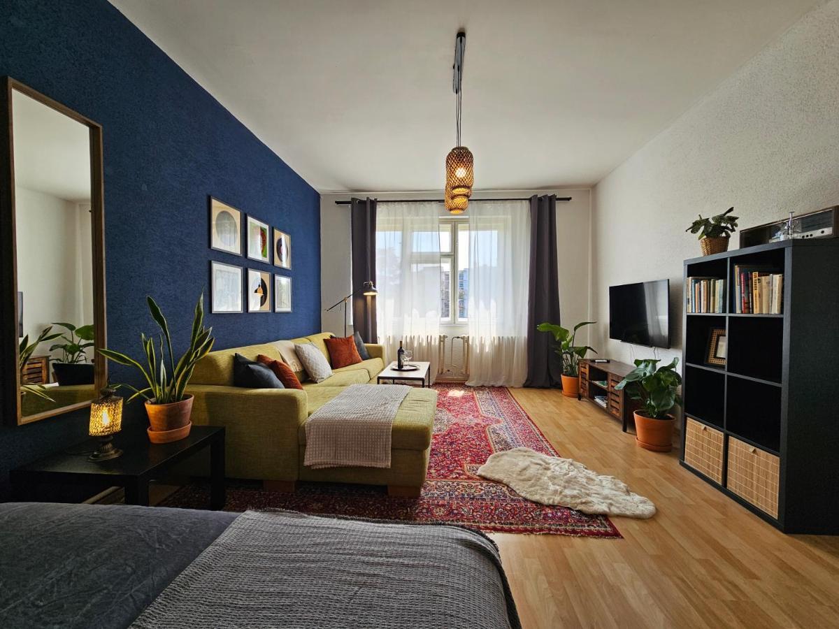 Stone Square Apartment Bratislava Eksteriør bilde