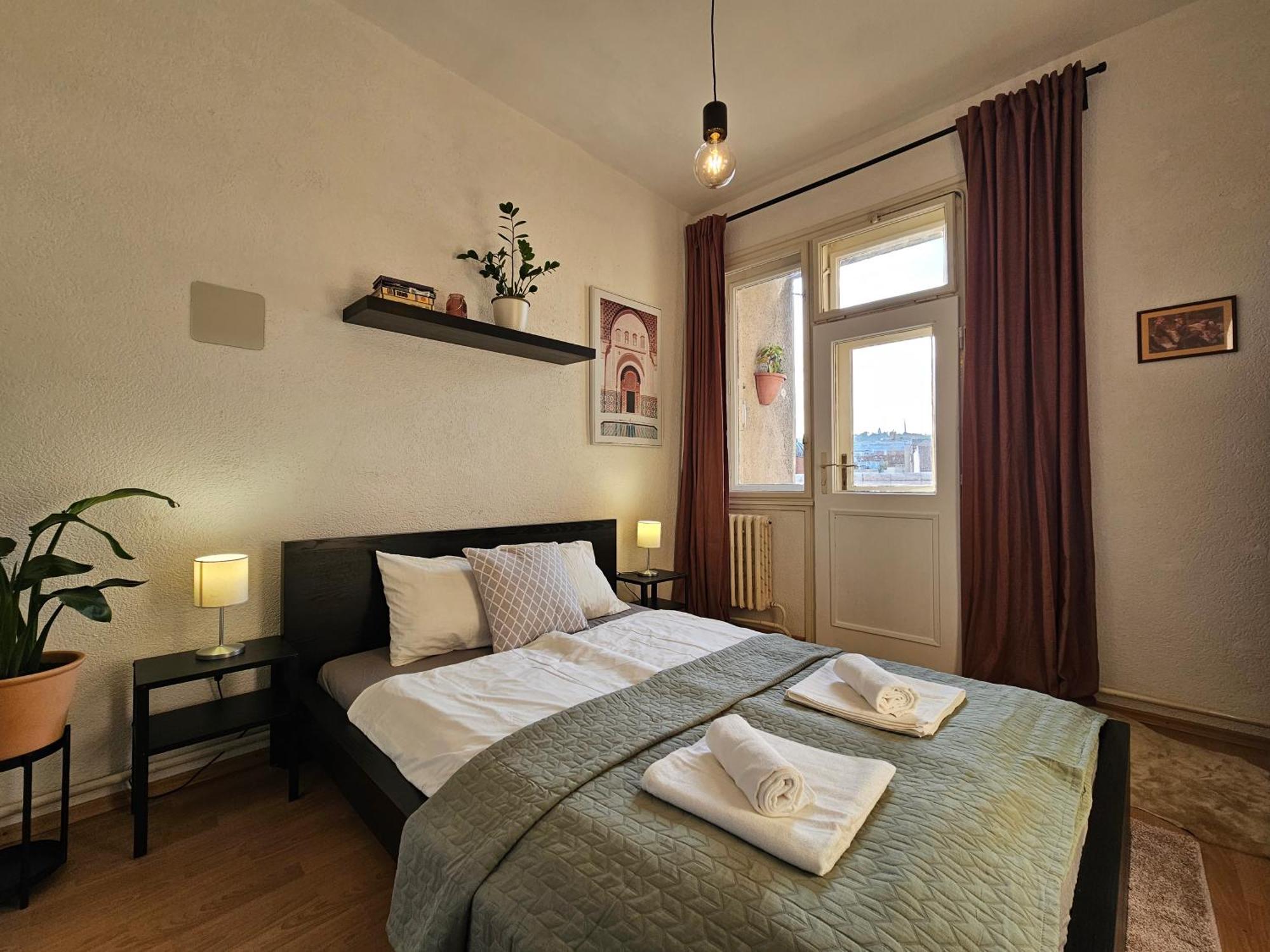 Stone Square Apartment Bratislava Eksteriør bilde